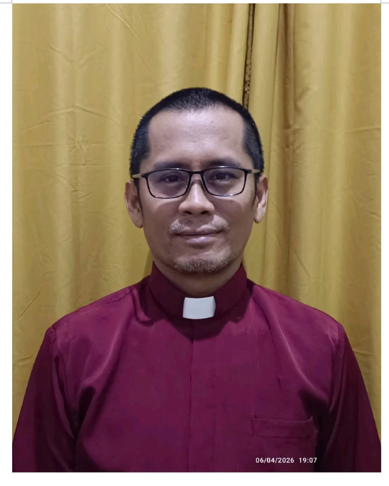 Pdt. Dr. Semuel Tulak, M.Mis.